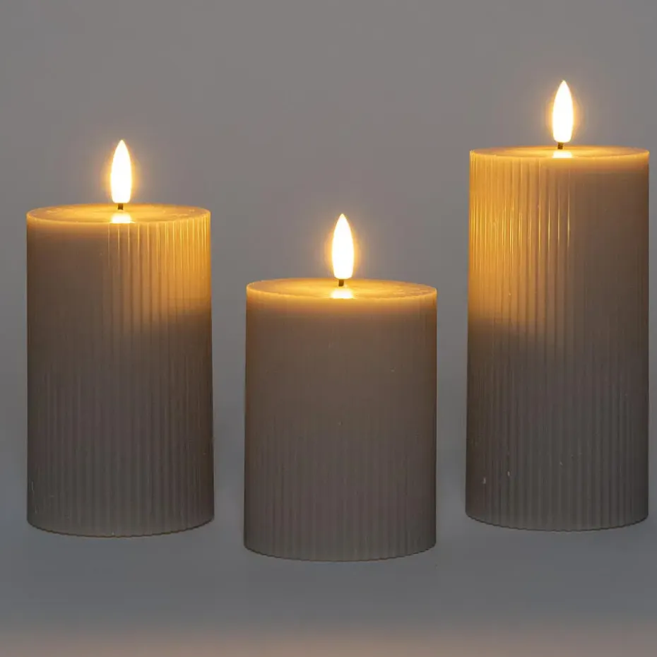 Anna Collection LED stompkaarsen - 3x - taupe/grijs - ribbel - H7,5 cm