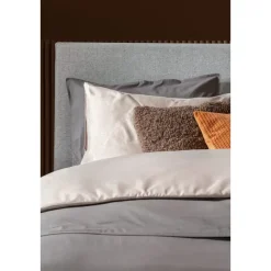 Boxspring Liv egaal - lichtgrijs - 140x200 cm - vierkante poot