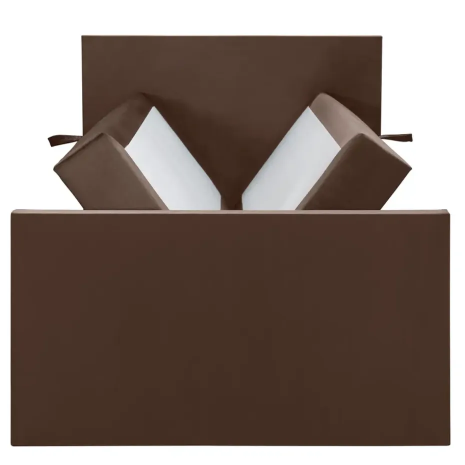 Boxspring met opbergruimte en voetbord Liv egaal - bruin - 120x200cm