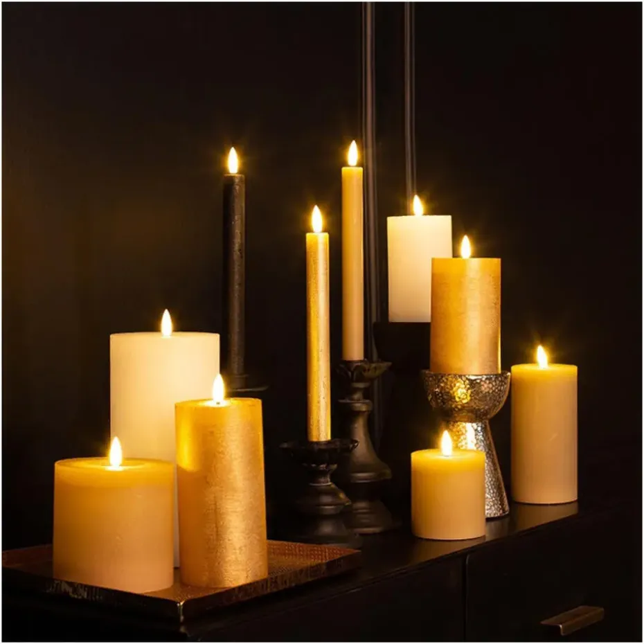 Countryfield LED kaars/stompkaars - beige - D7,5 x H8 cm - timer