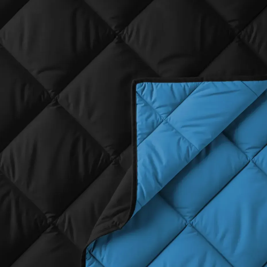 Dekbed zonder Overtrek Diamond 240x200 – Met Kussenslopen– Wasbaar – Zwart/Blauw