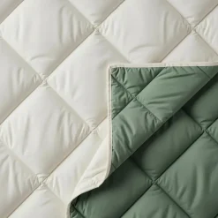 Dekbed zonder Overtrek Diamond 140x200 – Met Kussenslopen– Wasbaar – Crème/Groen