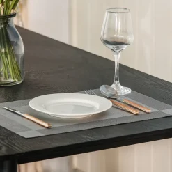 Eettafel voor 4 personen van massief grenenhout L120