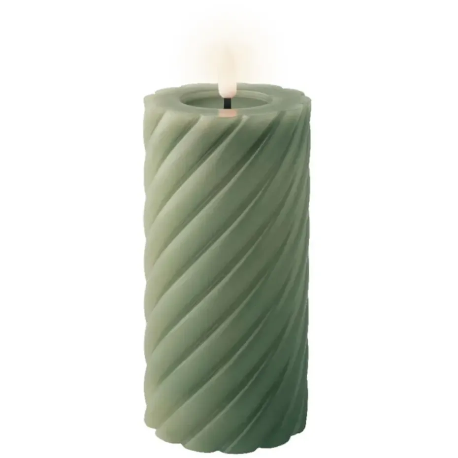 Lumineo Luxe LED kaars - groen - D7,5 x H17 cm - timer