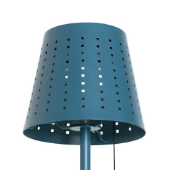 Qazqa staande buitenlampen ferre blauw geïntegreerde led