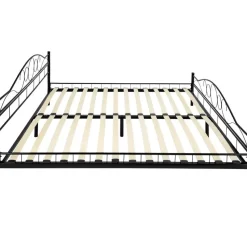 tectake Metalen bed met lattenbodem in romantisch ontwerp, Zwart/zwart