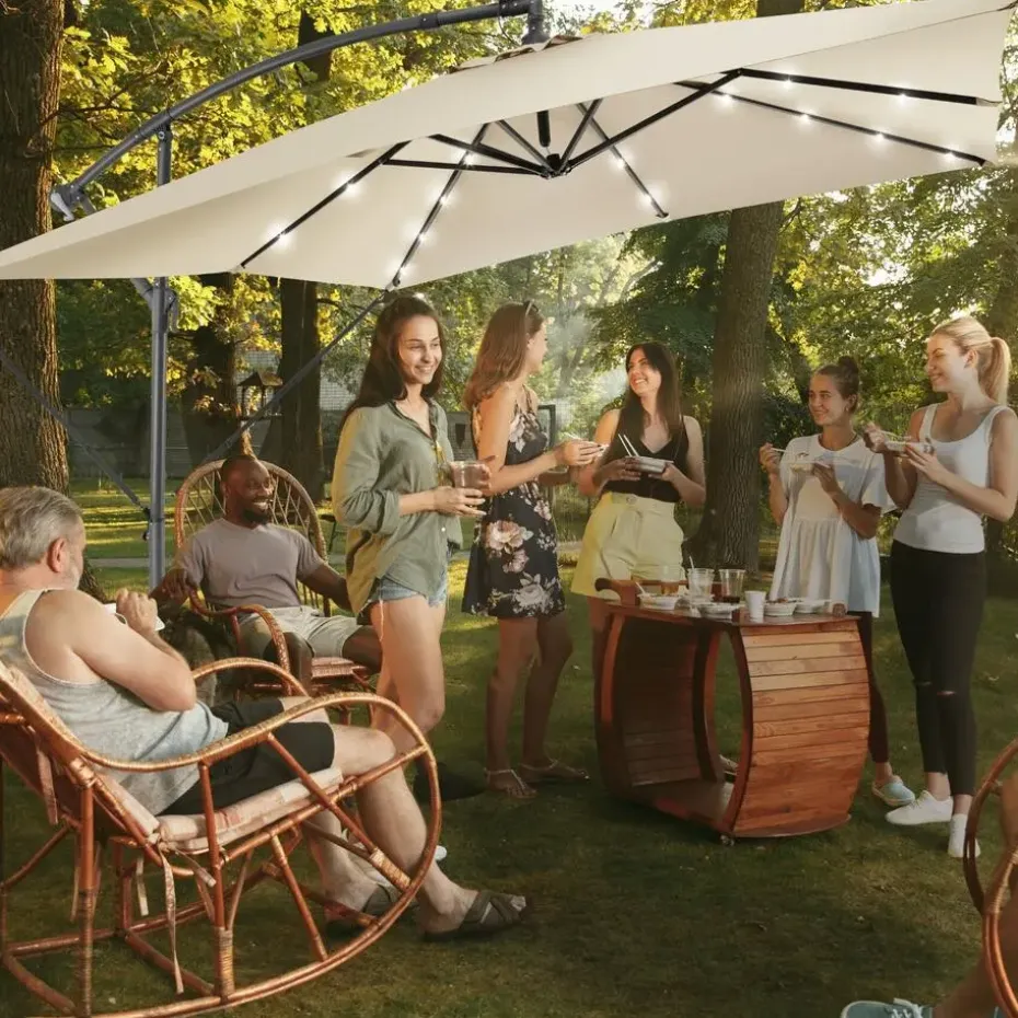 tectake Parasol Sunna LED-zonneenergie met zwengel 2,5 x 2,5 m, Beige